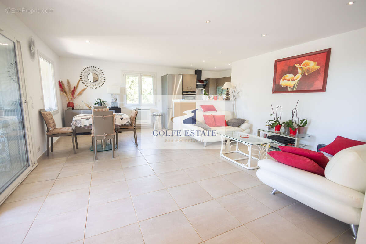 Maison à LA CROIX-VALMER