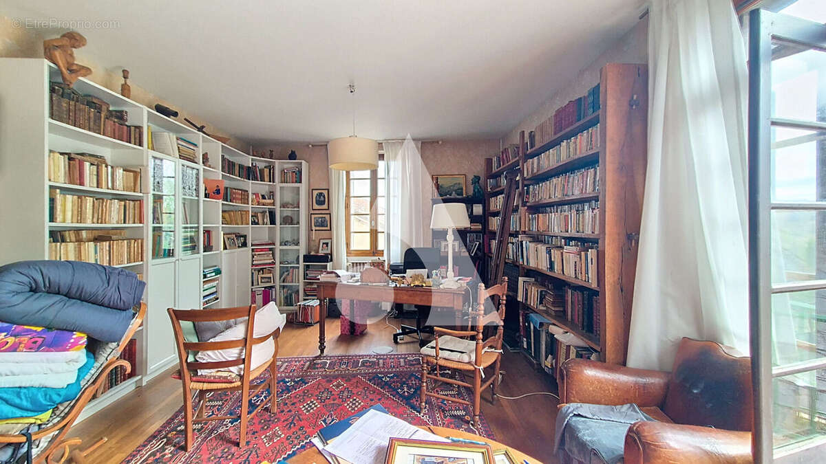 Maison à CORDES-SUR-CIEL