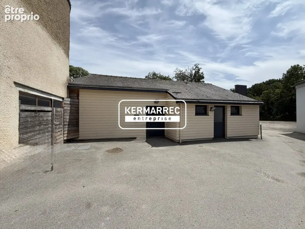 Commerce 400 m² à vendre à Josselin (56120) - photo 6