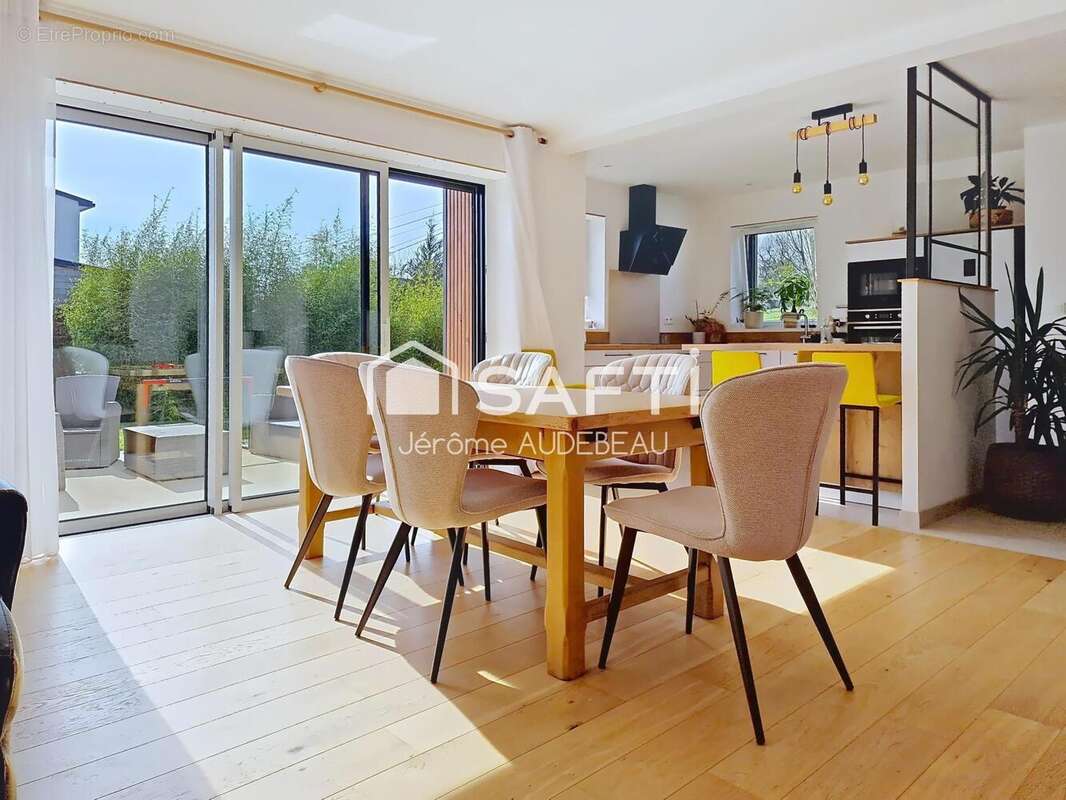 Maison 129 m² à Morieux  - photo 5
