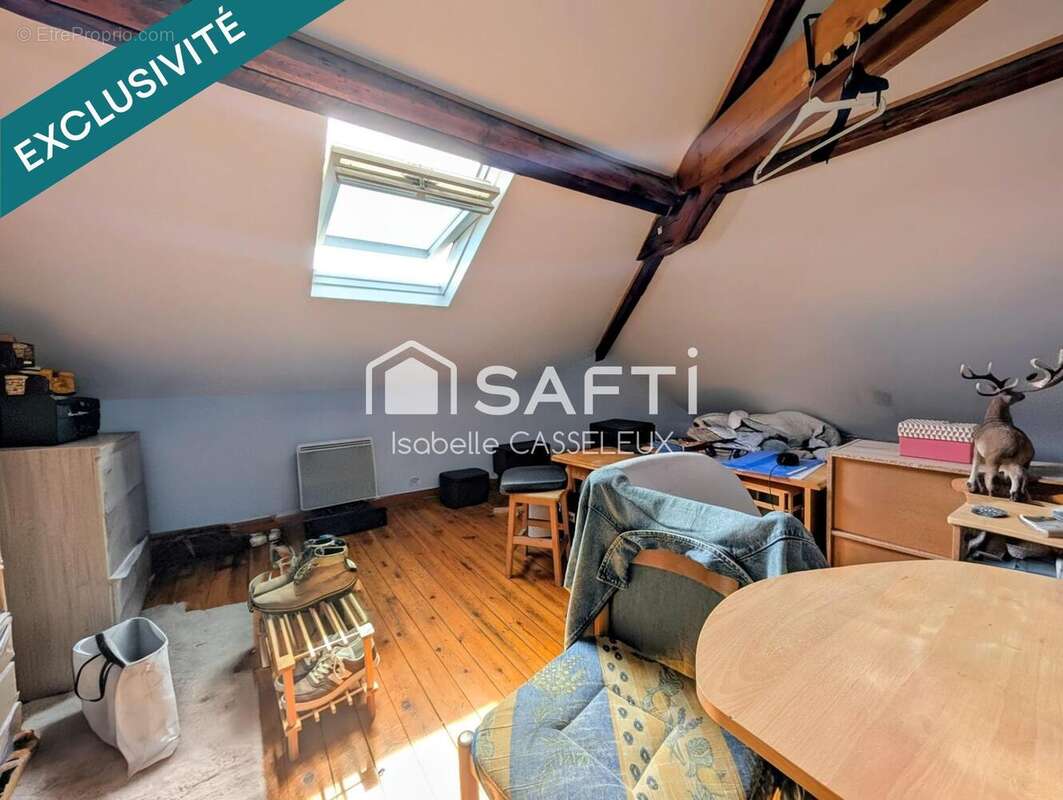 Maison 94 m² à Saint-Quentin  - photo 9