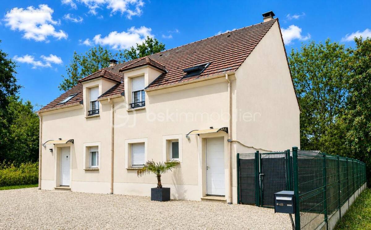 Maison à VERNOUILLET