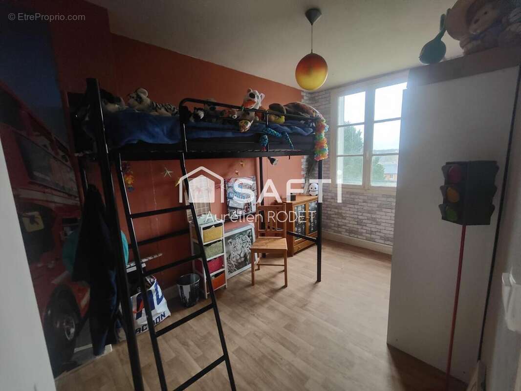 Appartement 57 m² à Saint-Florent-Sur-Cher  - photo 6