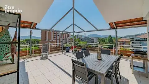 Appartement 101 m² à Mandelieu-La-Napoule  - photo 2