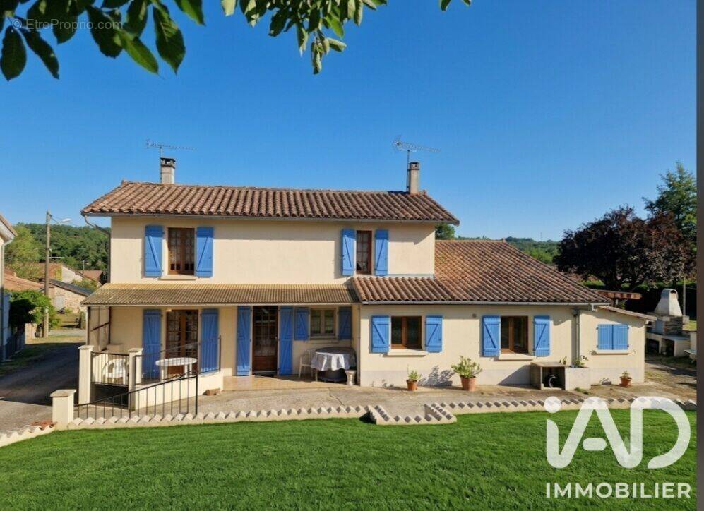 Photo 1 - Maison à EXIDEUIL
