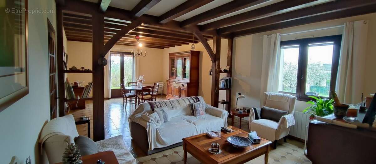 Maison à MONTBAZENS