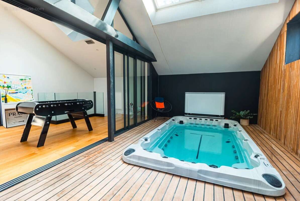 Appartement à BRIVE-LA-GAILLARDE