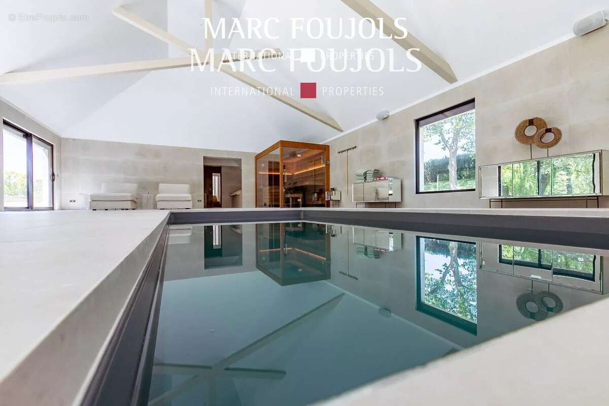 Maison à FONTAINE-CHAALIS