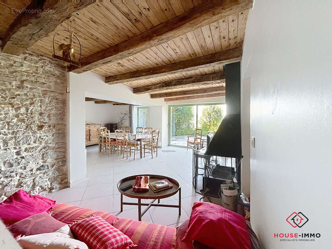Maison 151 m² à Chatillon  - photo 14