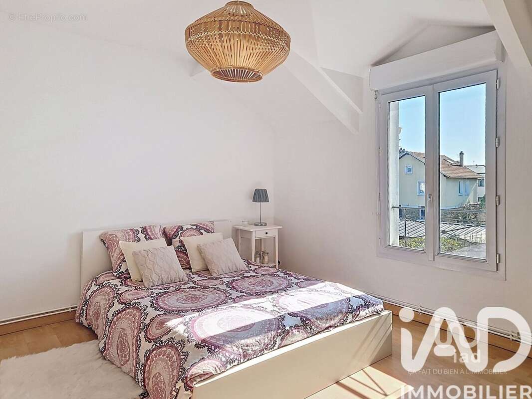 Photo 9 - Maison à RIS-ORANGIS