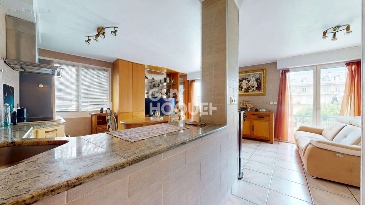 Appartement à AIX-LES-BAINS