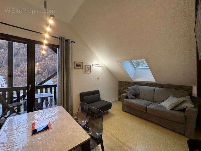 Appartement à REALLON