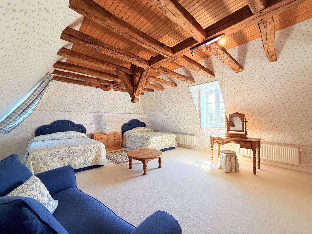 Maison à SARRAZAC