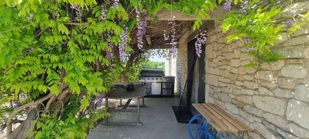 Maison à MONTPEZAT-DE-QUERCY