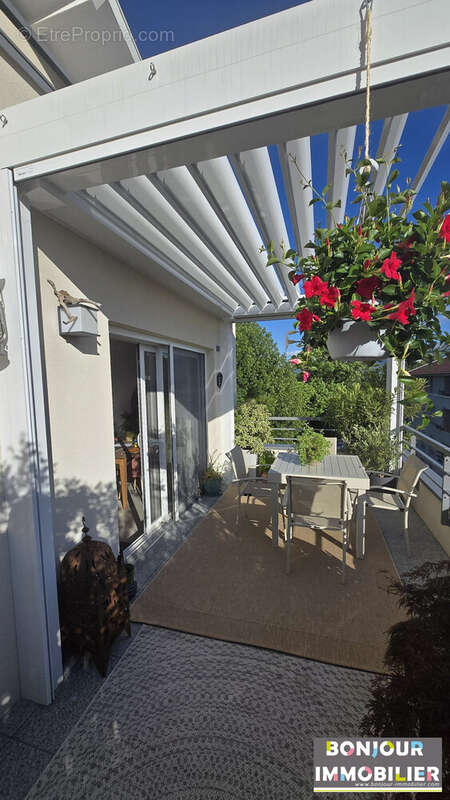 Appartement à RIVES