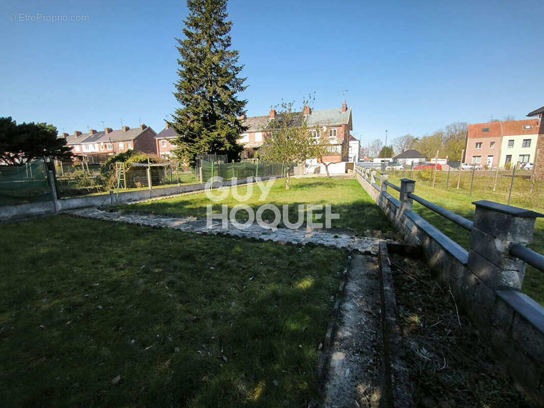 Maison à SAINT-AMAND-LES-EAUX