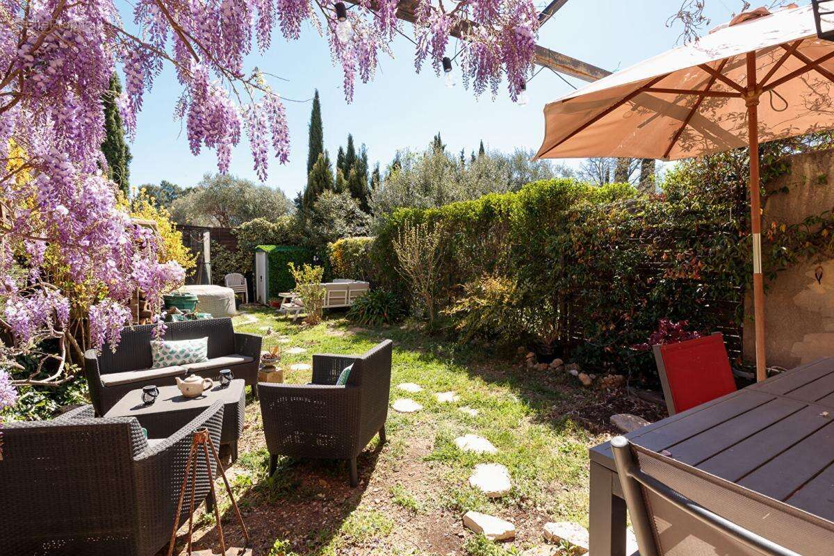 Maison à MONTAUROUX