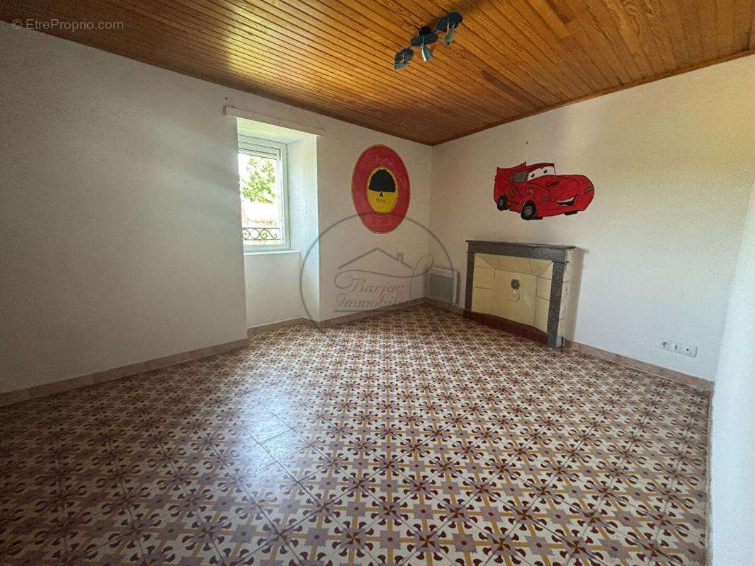Maison de village avec terrain attenant - photo 4