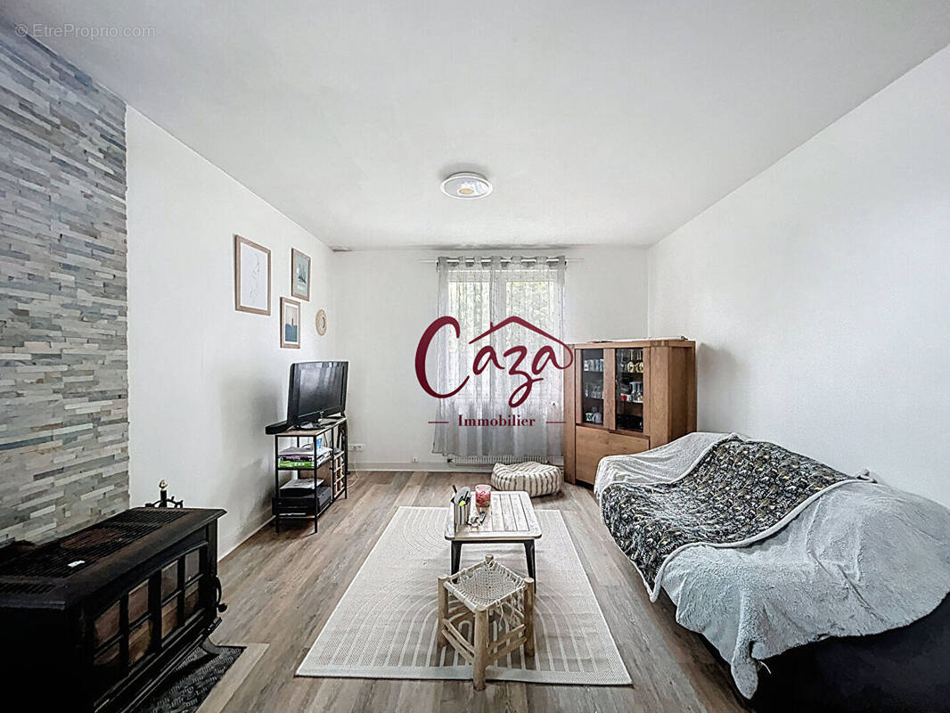 Maison à CAMBLANES-ET-MEYNAC