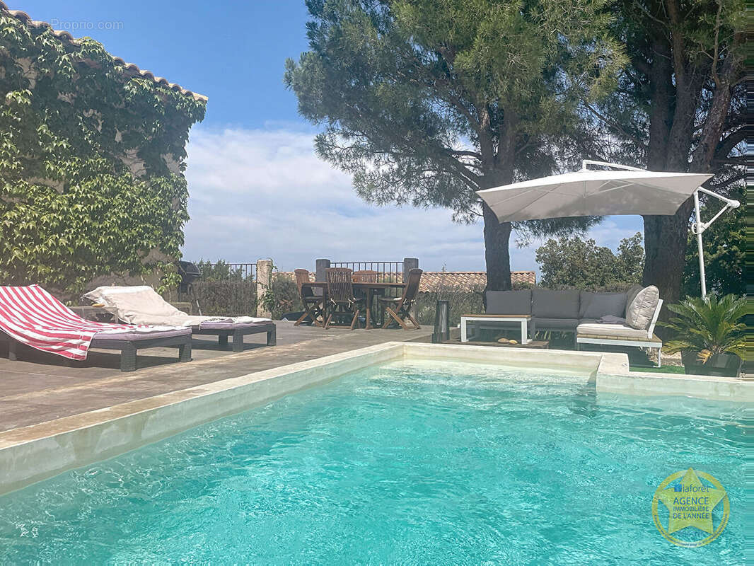 Maison à ROCHEFORT-DU-GARD