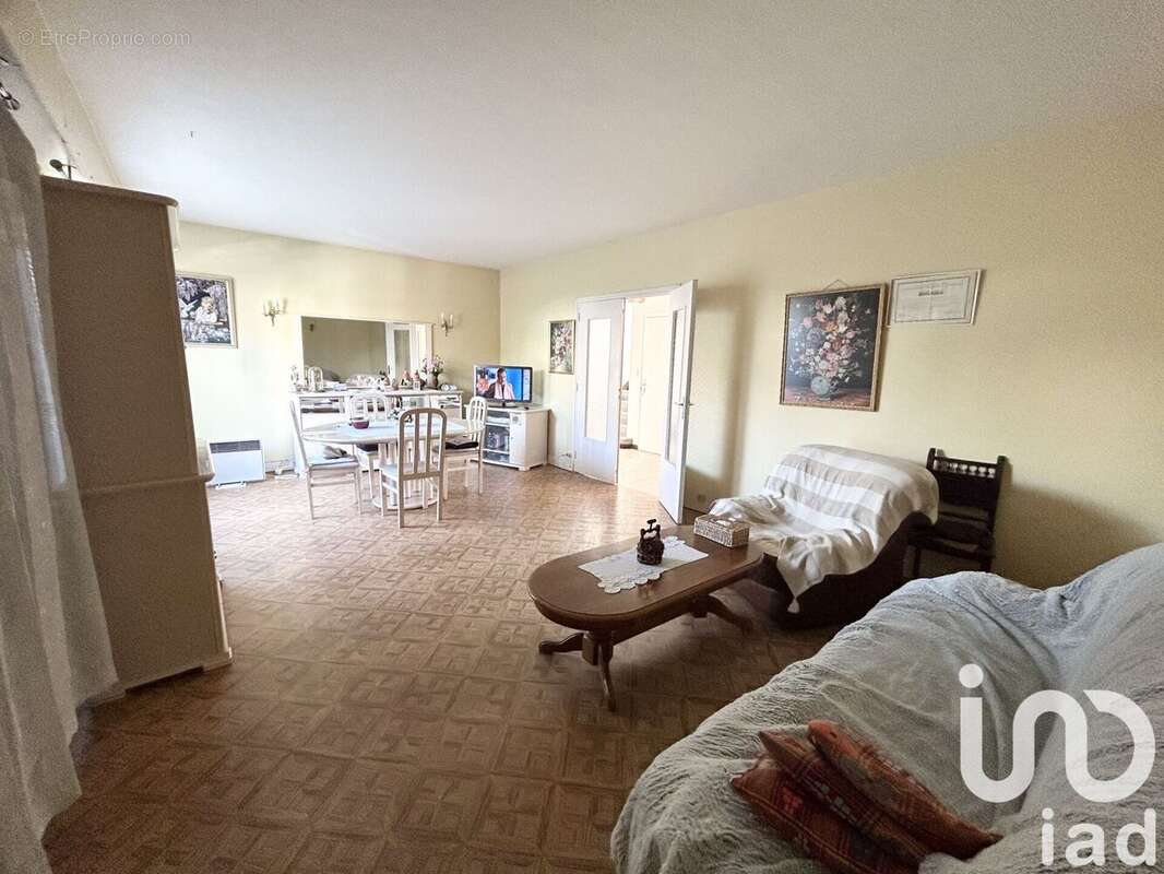 Photo 5 - Maison à SAINT-DENIS