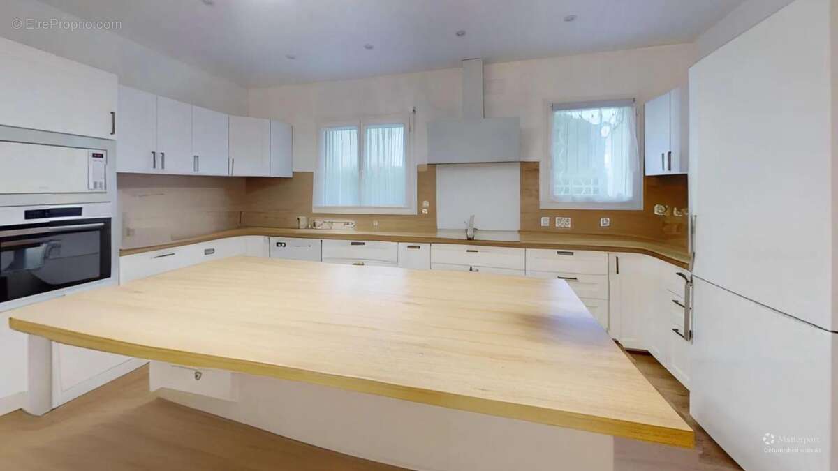 Maison à SAINT-CIRICE