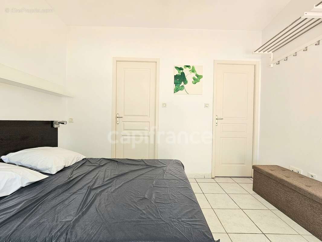 A vendre maison de vacances traversante de 31m2, dans une résidence en bord de mer avec piscines, activités et restaurant à Cast - photo 12