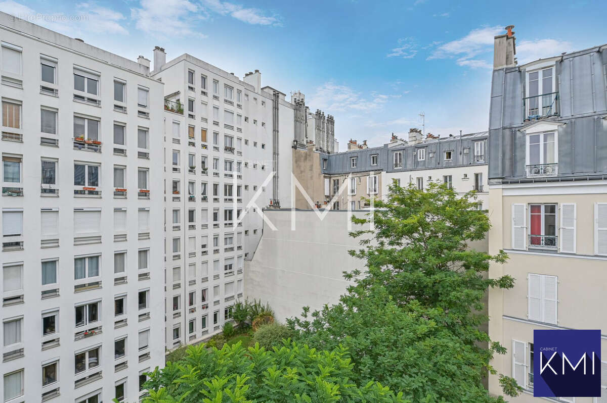 Appartement à PARIS-11E