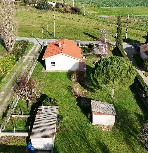 Maison à LAGARDELLE-SUR-LEZE