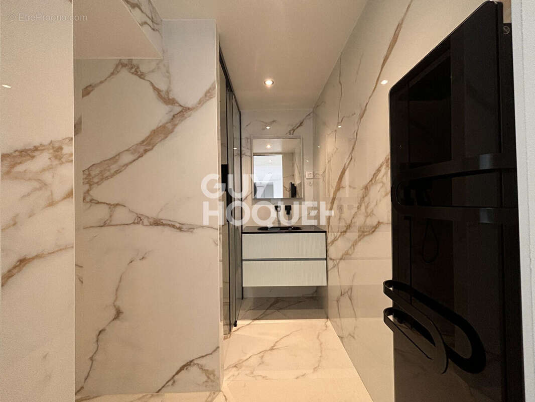 Appartement à SAINT-OUEN