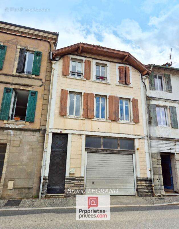 Maison à PEYREHORADE