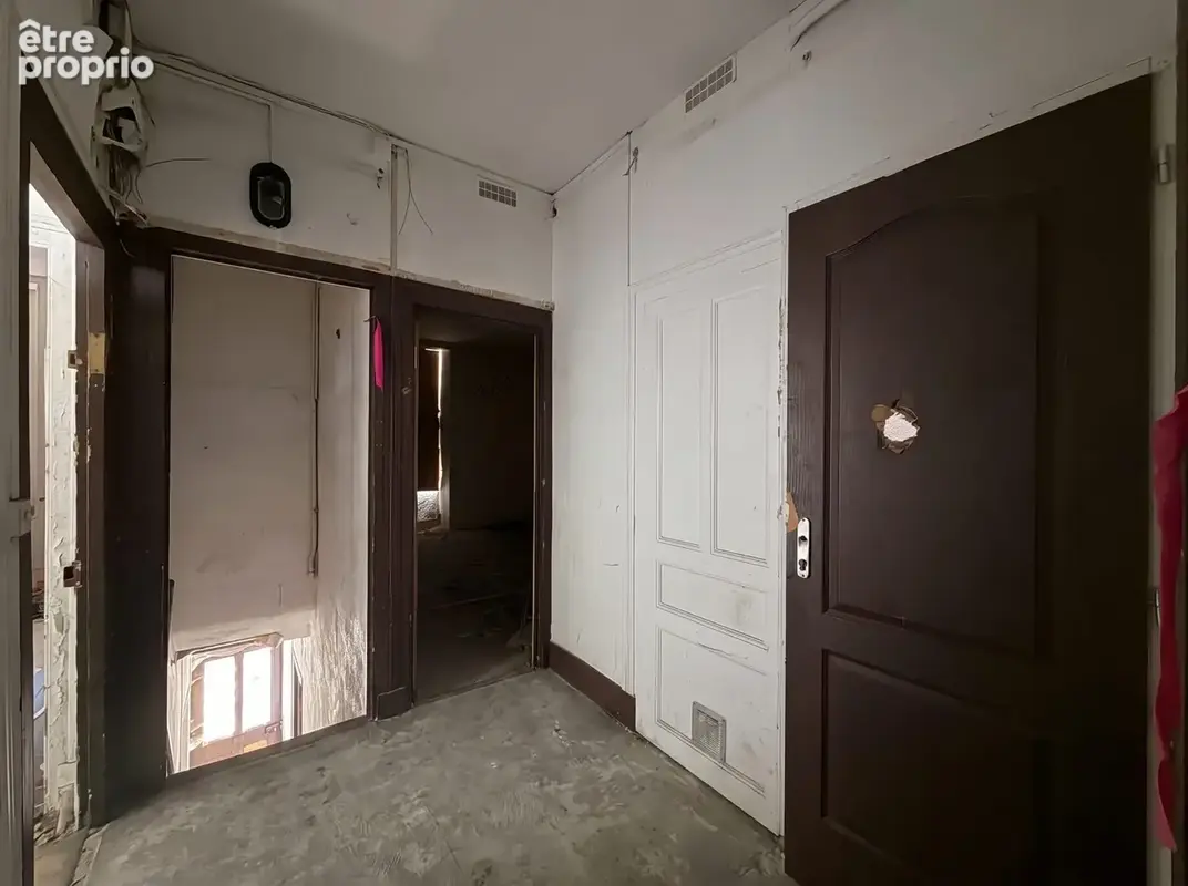 Appartement 300 m² à Vierzon  - photo 9