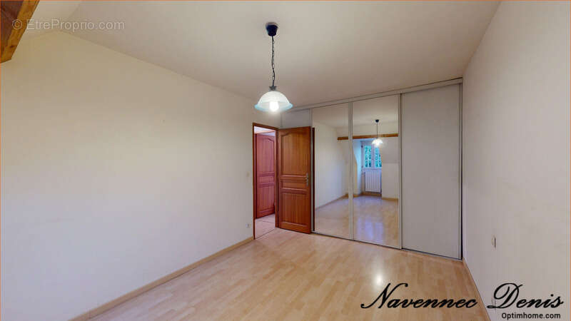 Maison à LA SAUSSAYE