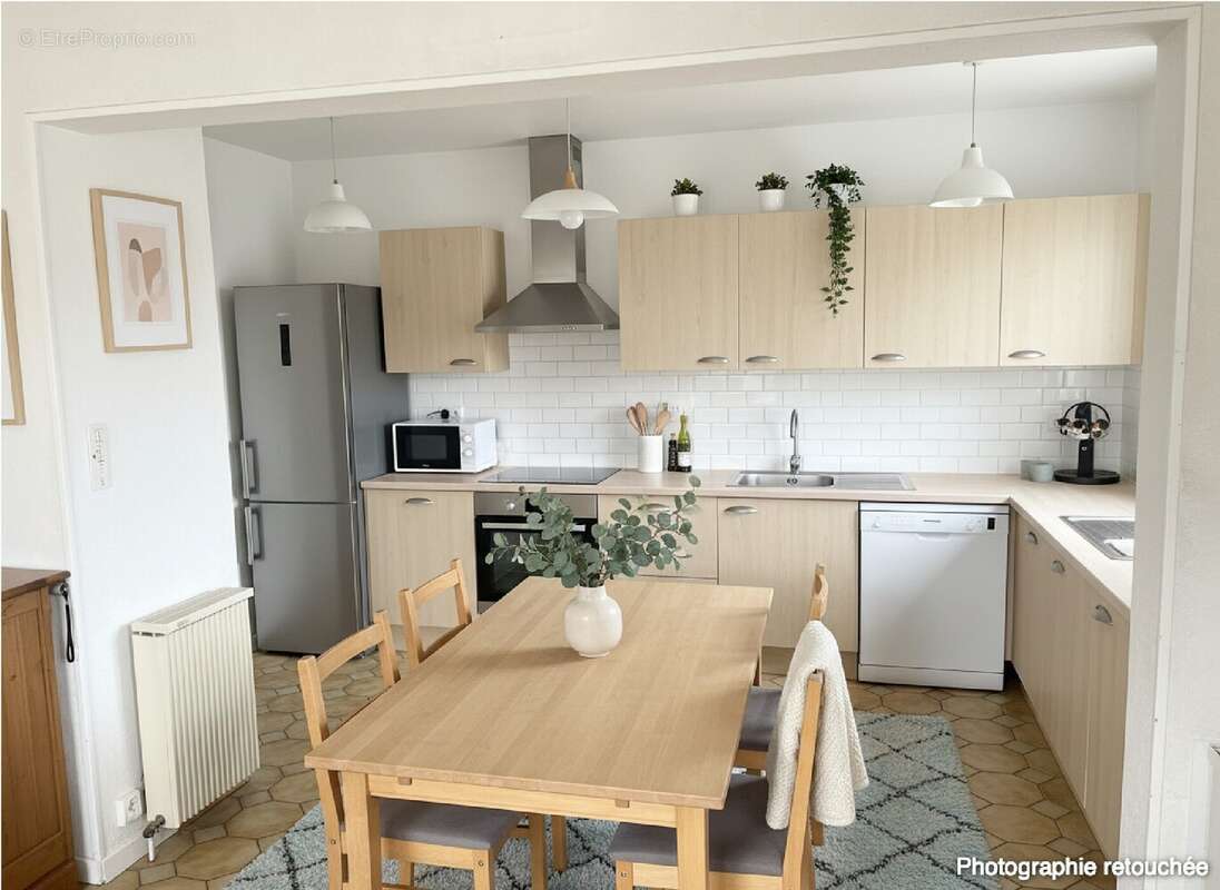 Maison 260 m² à Frangy  - photo 4