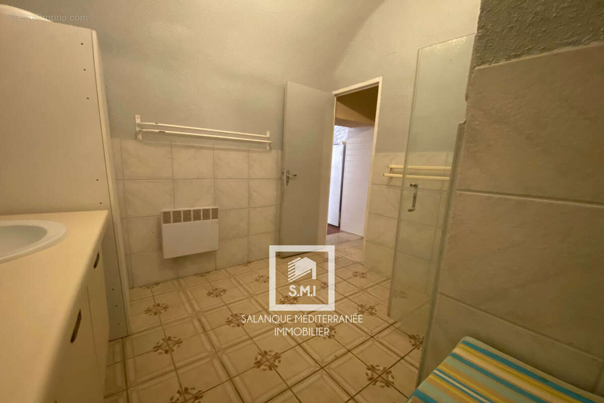 Maison 69 m² à Saint-Laurent-De-La-Salanque  - photo 9