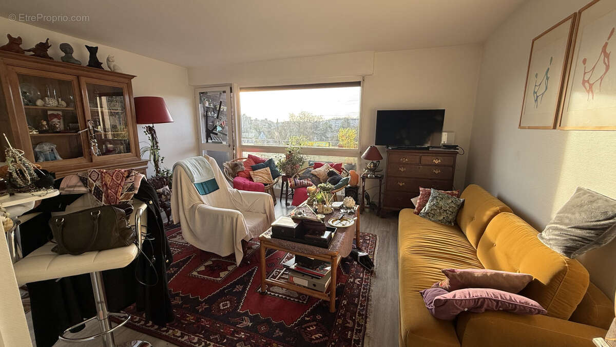 Appartement à LE MEE-SUR-SEINE