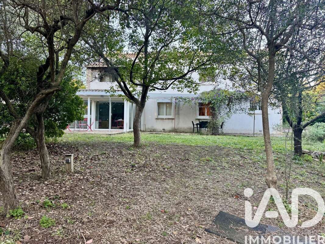 Photo 4 - Maison à NIMES