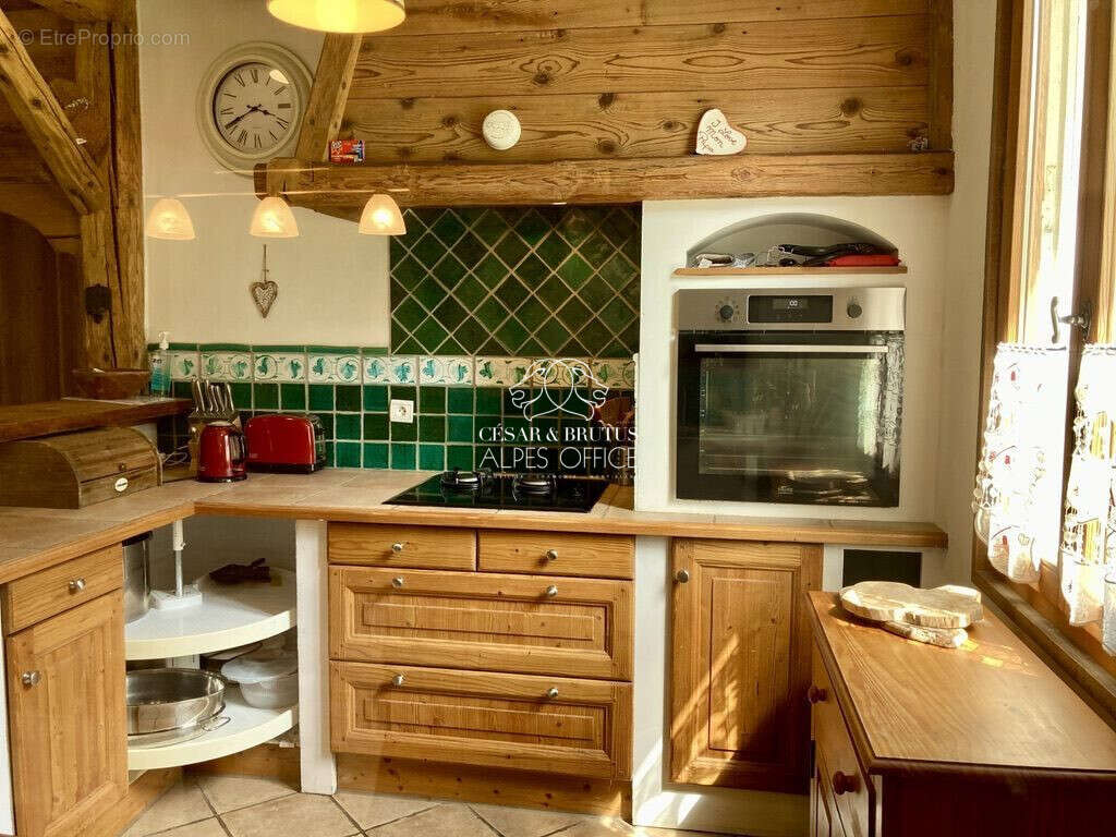 Appartement à SAINT-GERVAIS-LES-BAINS