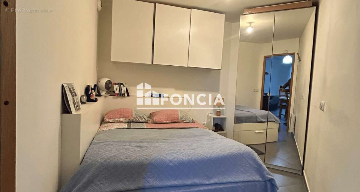 Appartement à VIGNEUX-SUR-SEINE
