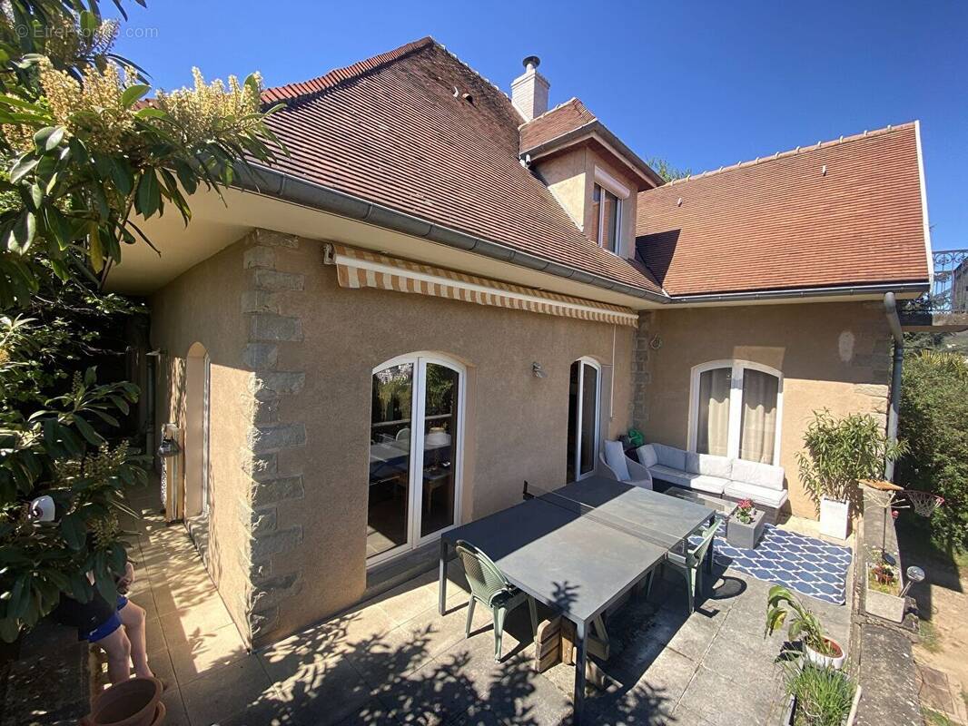 Maison à CHAMALIERES
