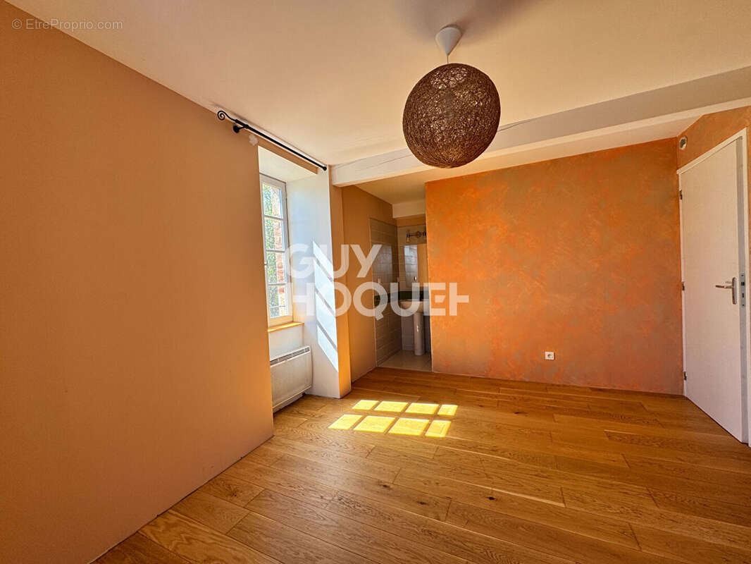 Maison à SAINT-GERY