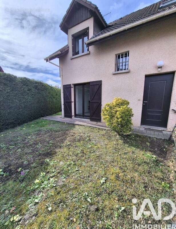 Photo 3 - Maison à COLLONGES-SOUS-SALEVE