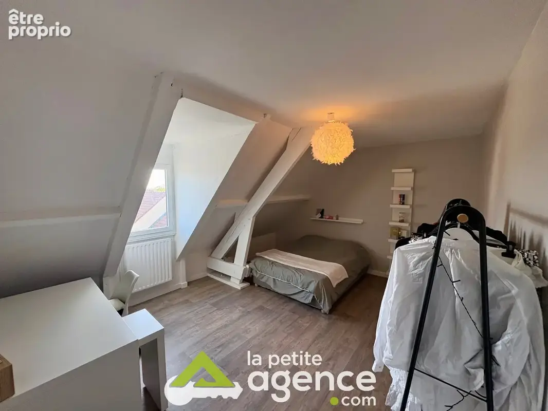 Saint-Doulchard  maison 170m2 habitable sur sous-sol total - photo 10
