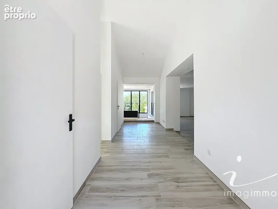 Villa contemporaine - Piscine à débordement et dépendance - Montpellier Ouest - photo 12