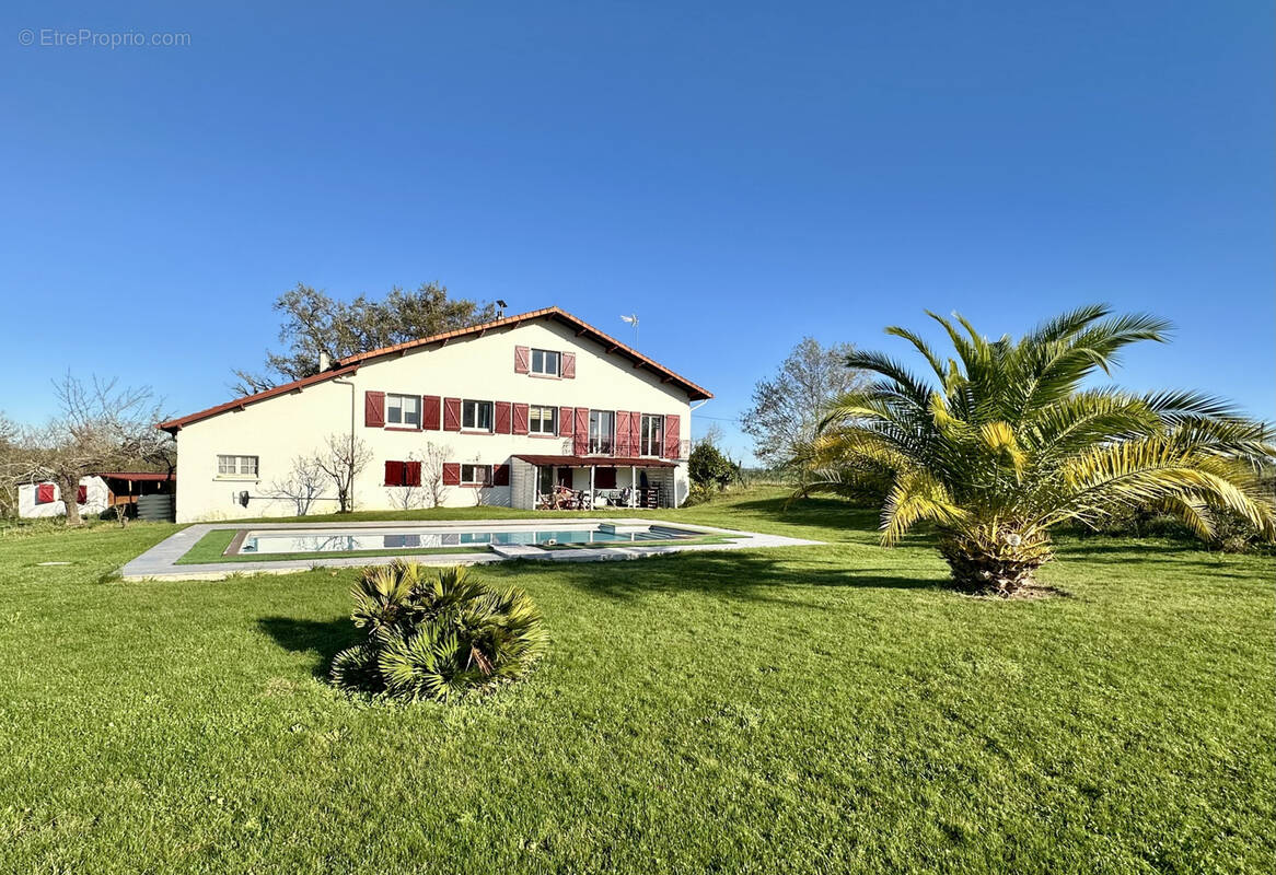 Maison à DOMEZAIN-BERRAUTE