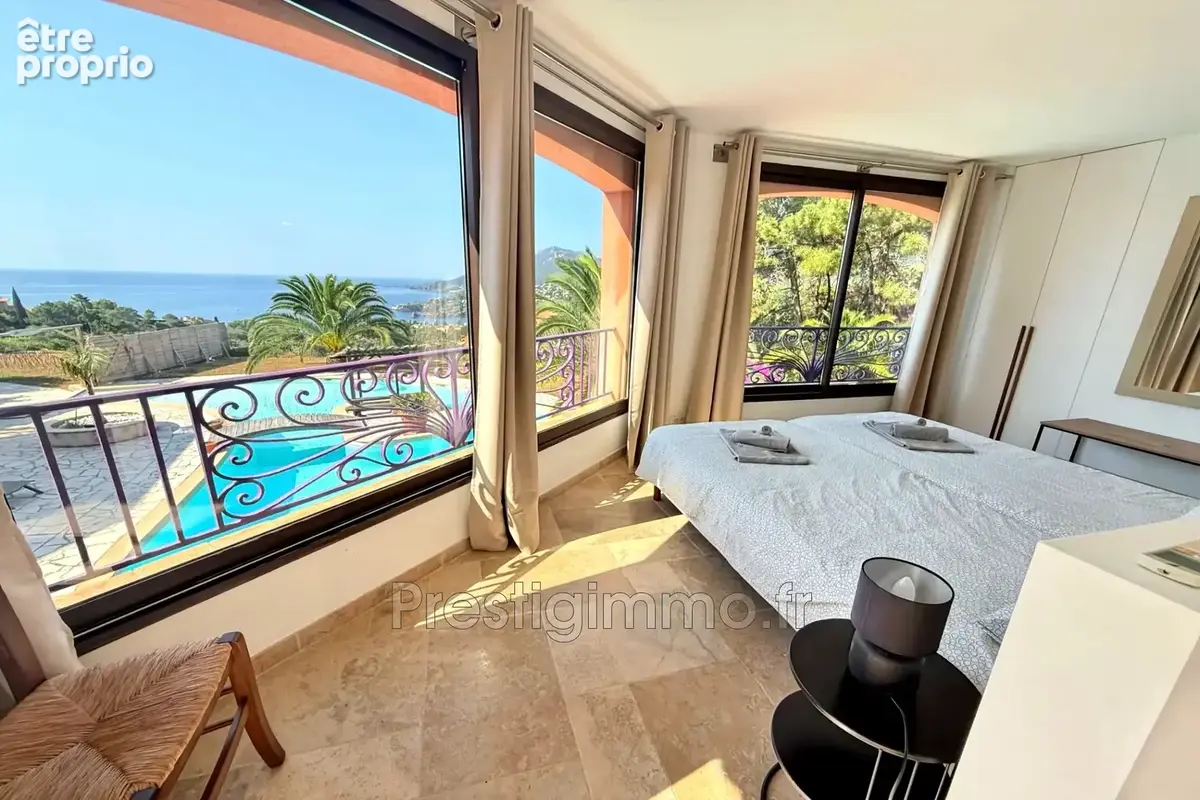 Maison 12 pièces 427 m² à vendre à Theoule-Sur-Mer (06590) - photo 6