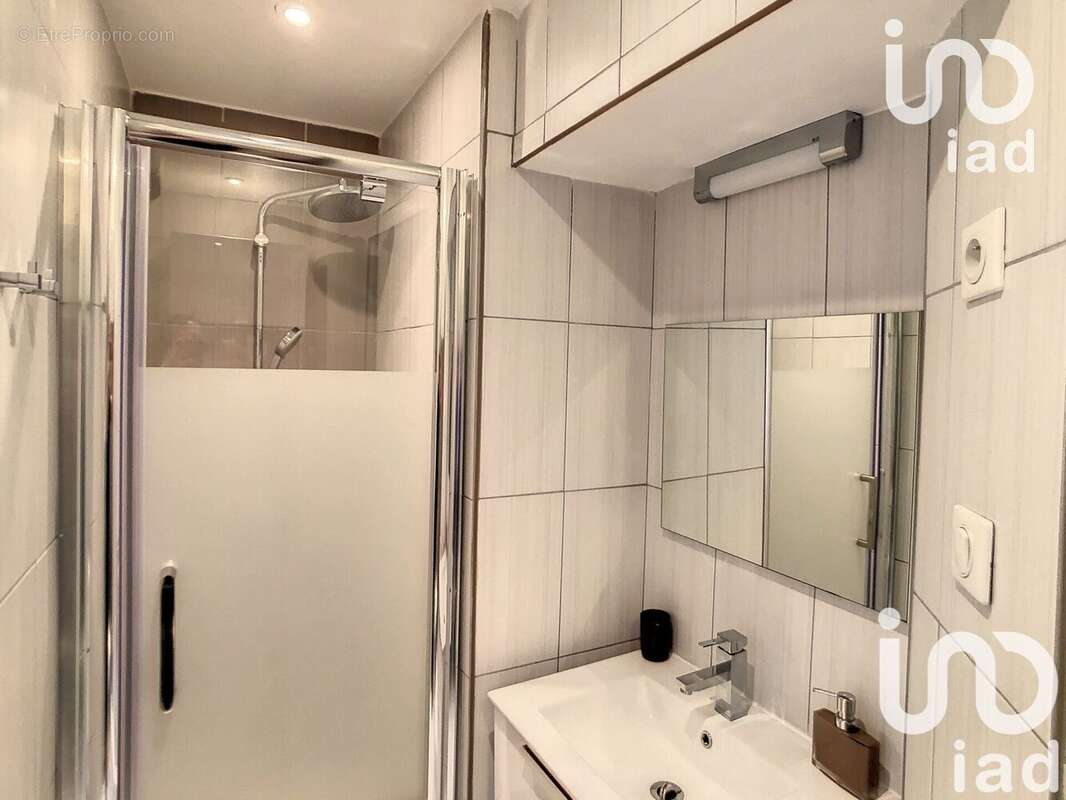 Photo 6 - Appartement à MARSEILLE-2E