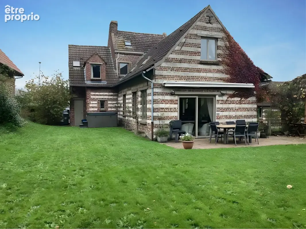 Maison 249 m² à Villeneuve-D'ascq  - photo 2
