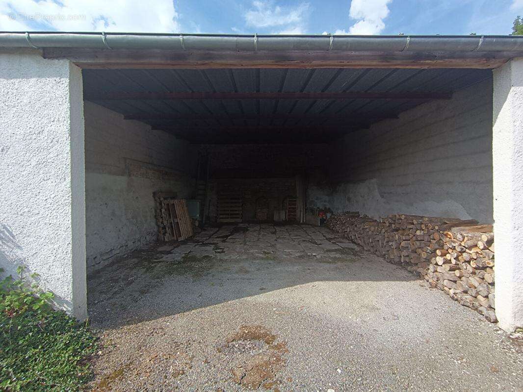 Maison à MAGNY-COURS