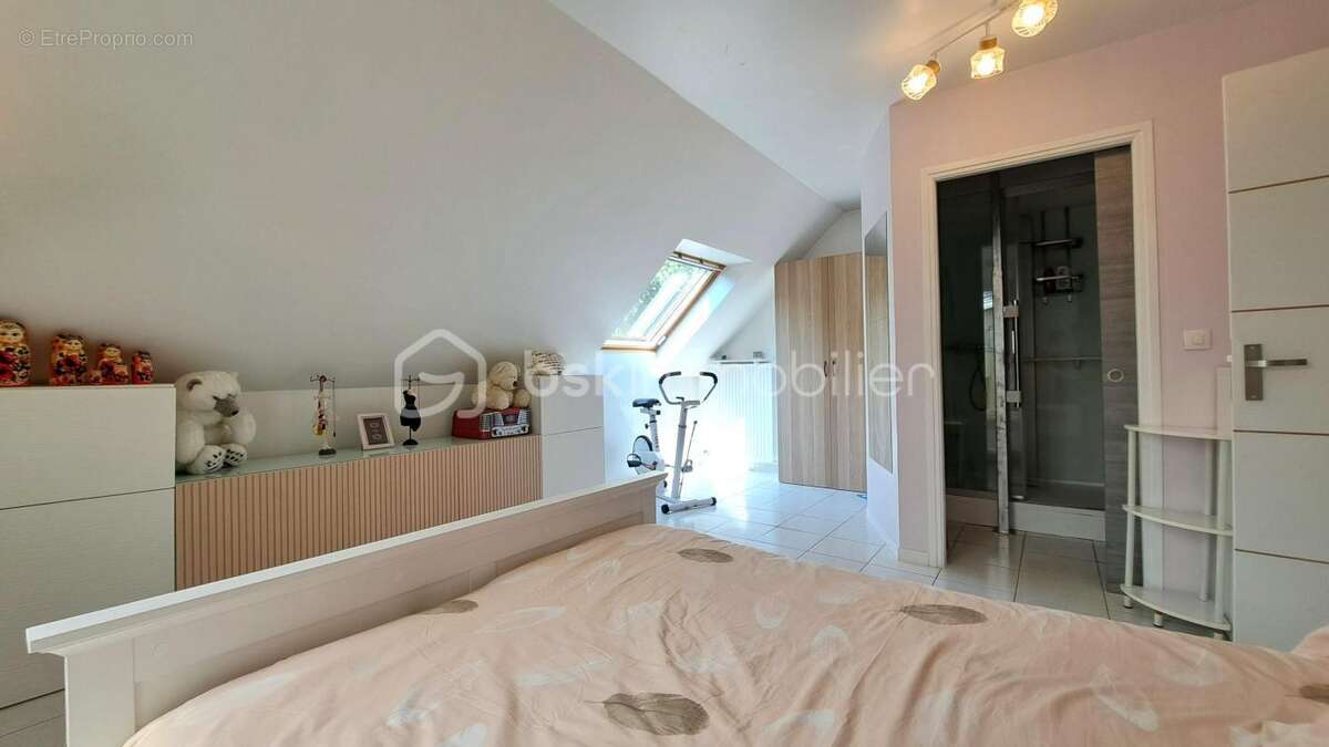 Appartement à ERAGNY